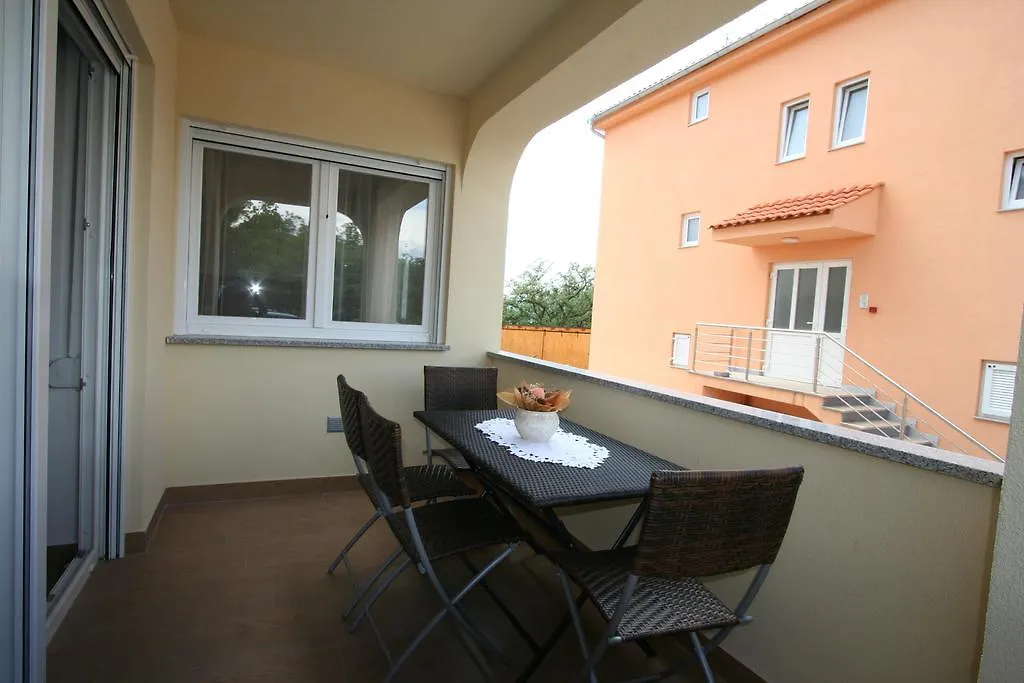 Apartments Lili Klimno Хорватия